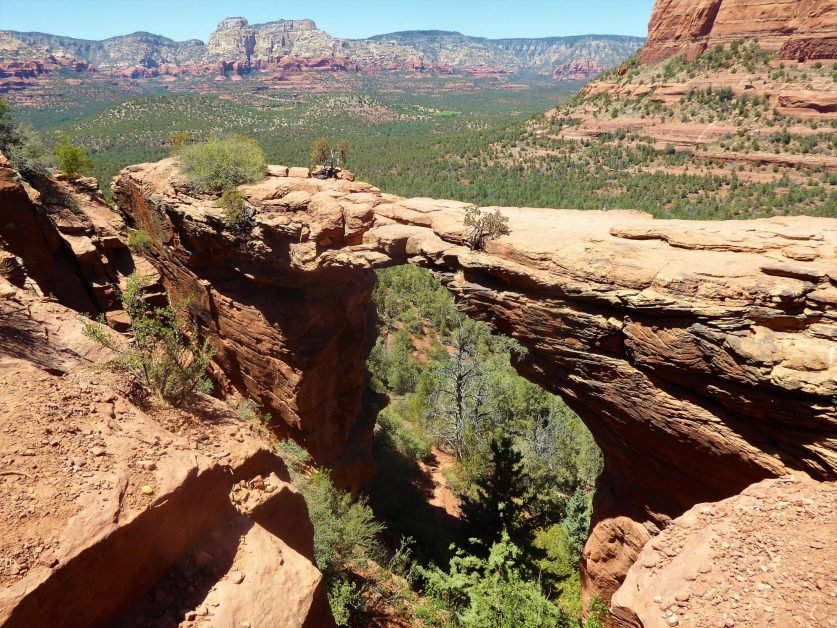 sedona devils bridge